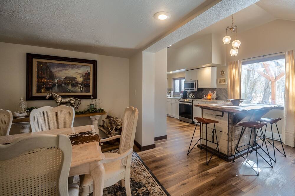 Photo of Kitchen in Livingston