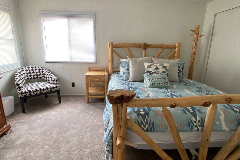 Photo of Bedroom in Fort Smith
