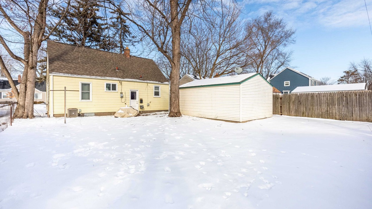 Photo of Outdoor in Royal Oak