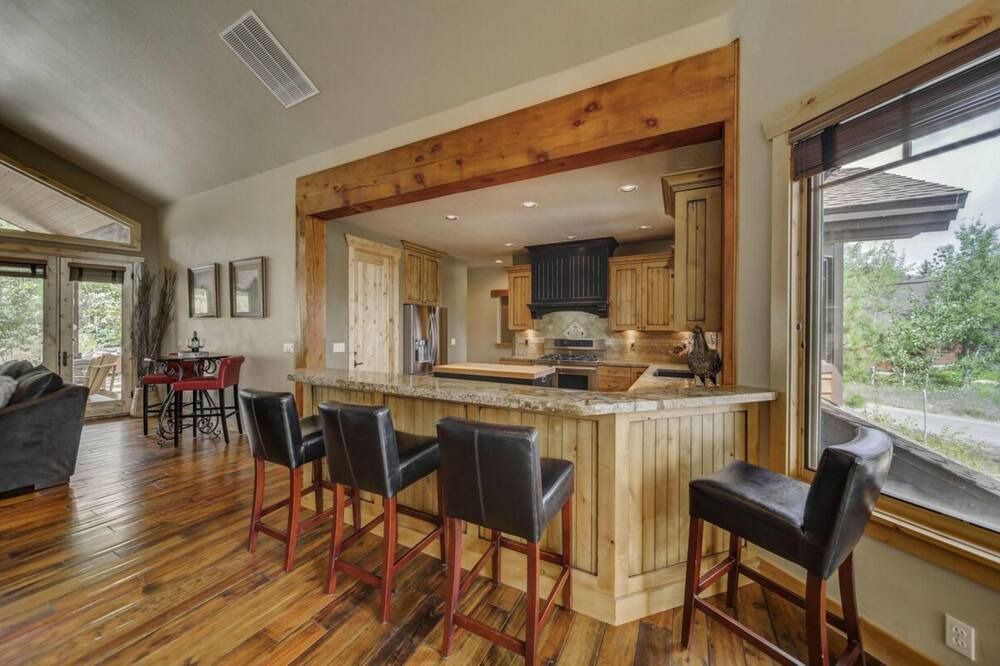 Photo of Kitchen in Tamarack