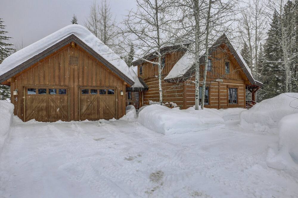 Photo of Outdoor in Tamarack
