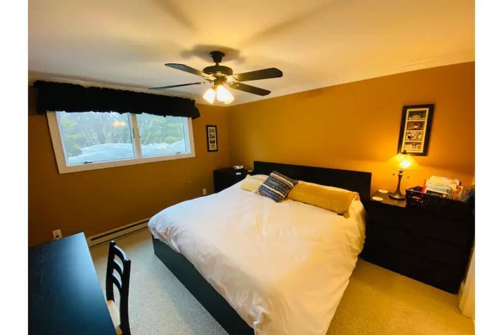 Photo of Bedroom in Snowshoe
