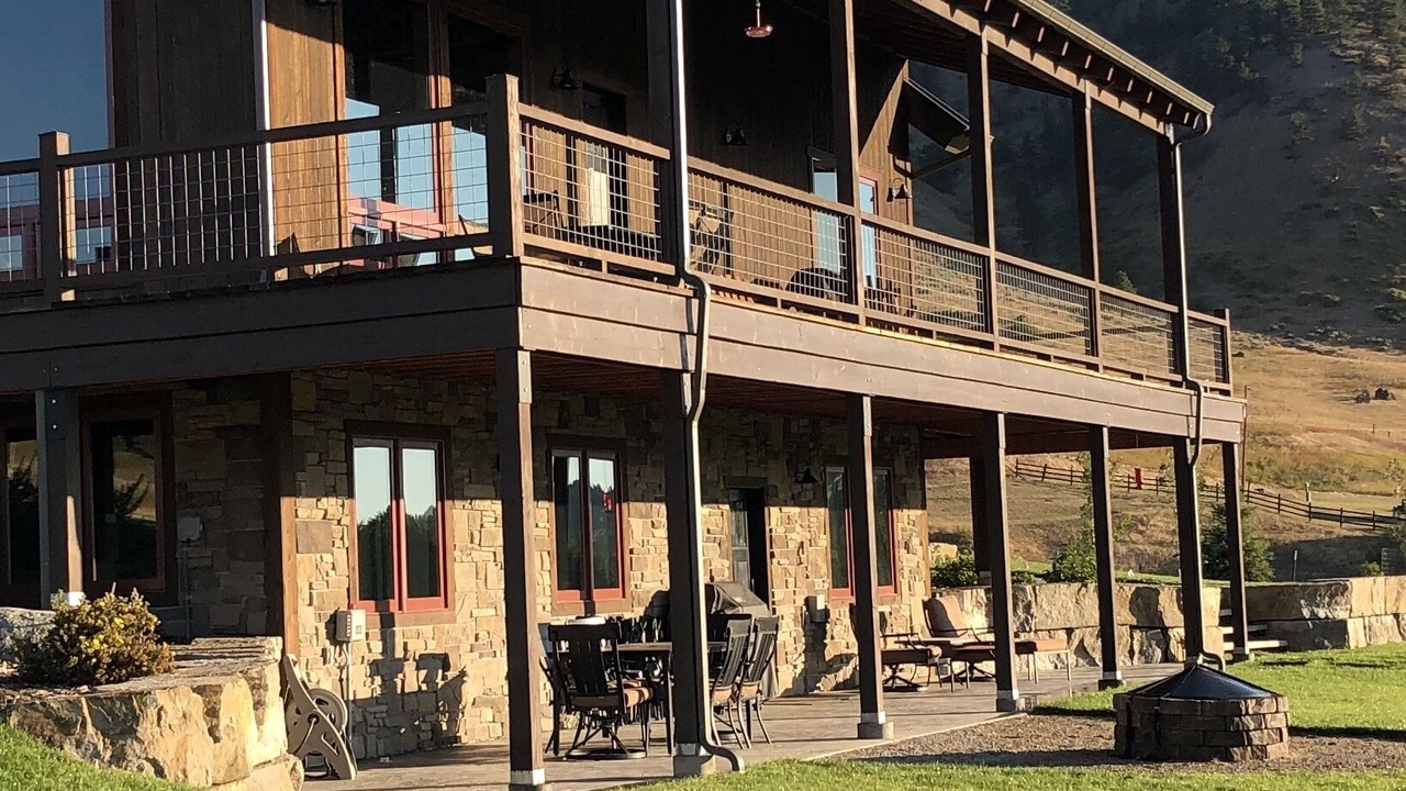 Photo of Outdoor in Fishtail