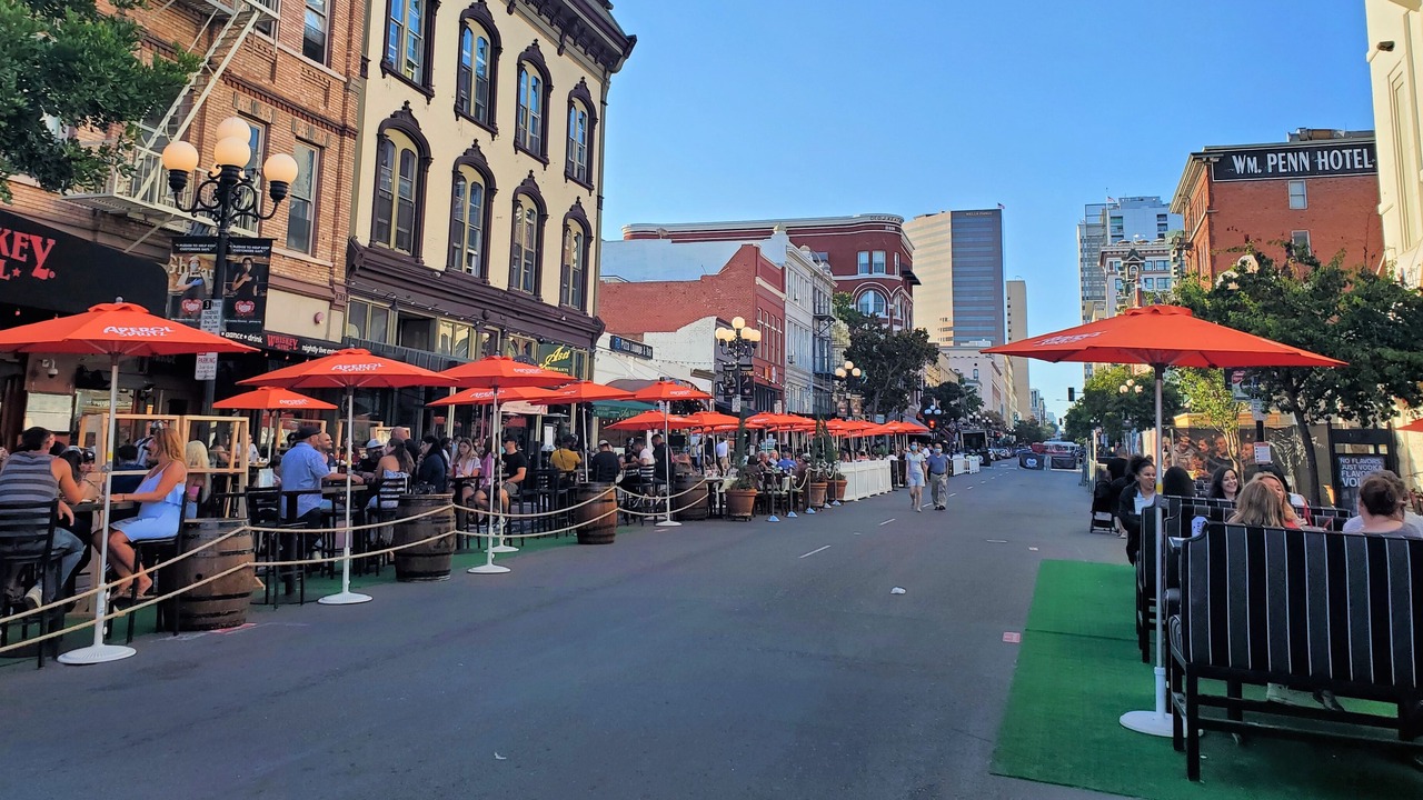 Photo of Others in Gaslamp Quarter