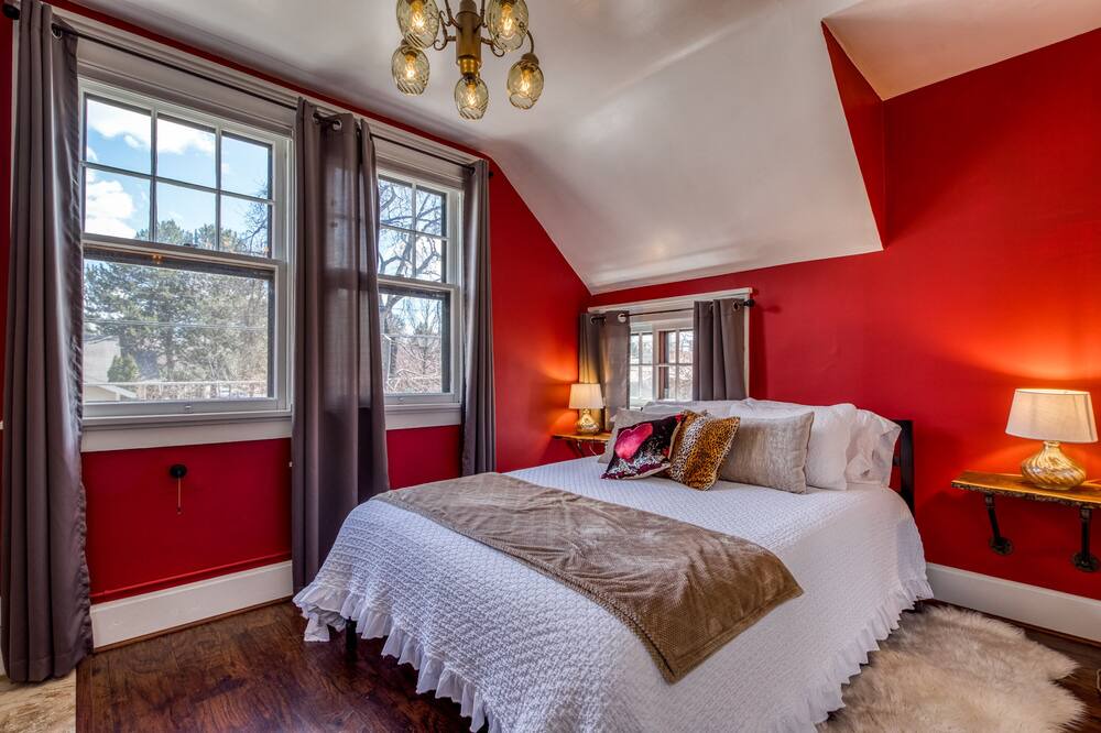 Photo of Bedroom in North End
