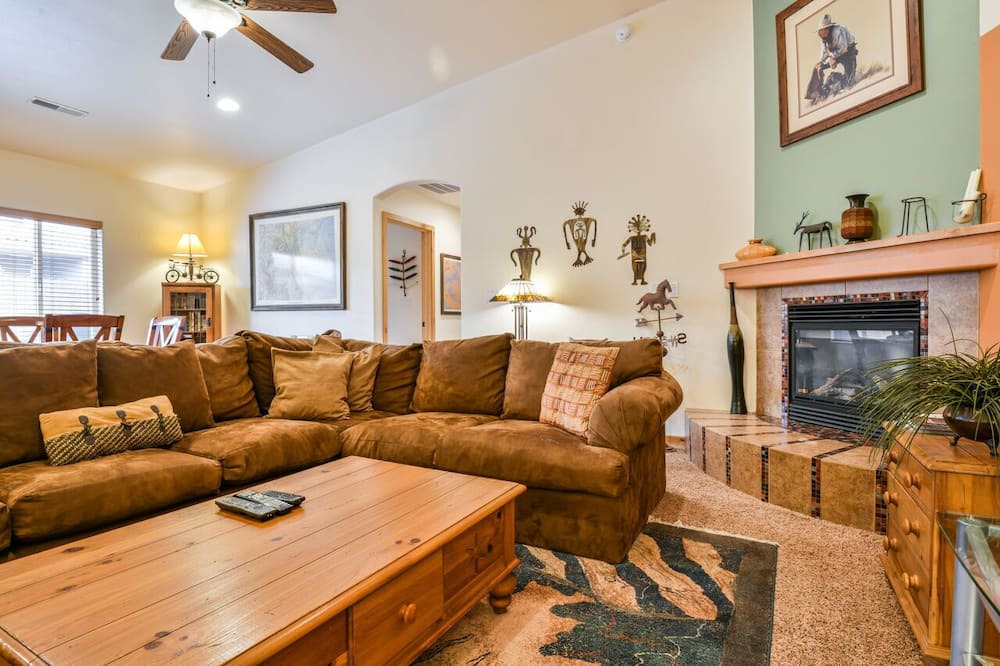 Photo of Livingroom in Moab