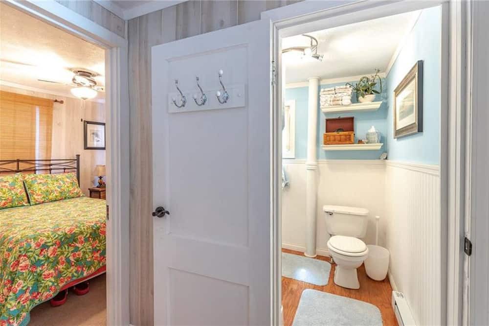 Photo of Bedroom in Russells Point