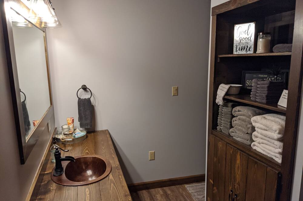 Photo of Bathroom in Sharpsburg