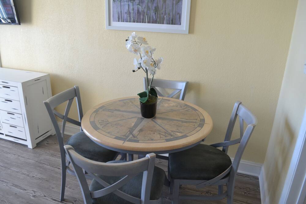 Photo of Kitchen in Ash