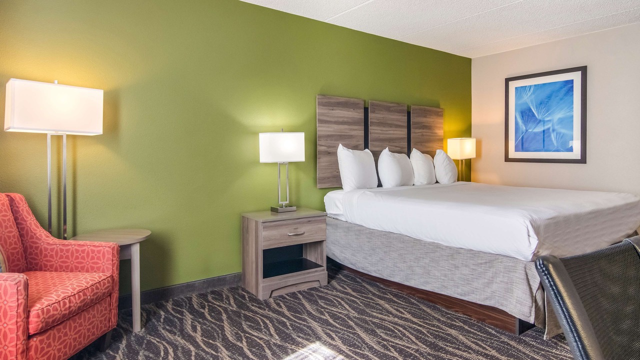 Photo of Bedroom in New Philadelphia