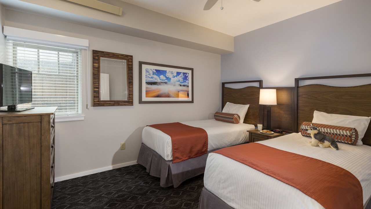 Photo of Bedroom in West Yellowstone