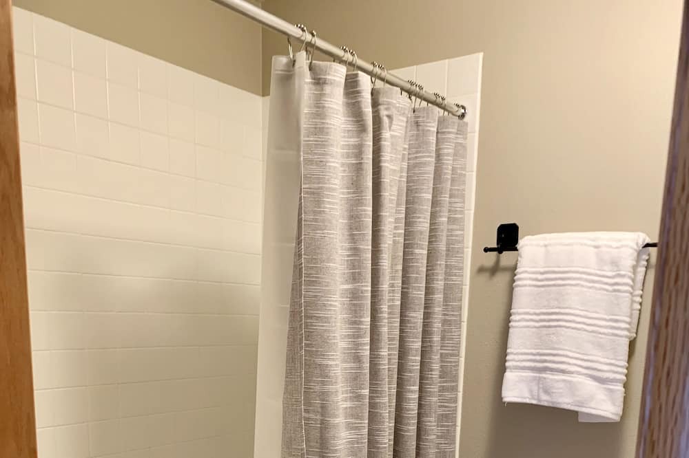 Photo of Bathroom in Big Horn