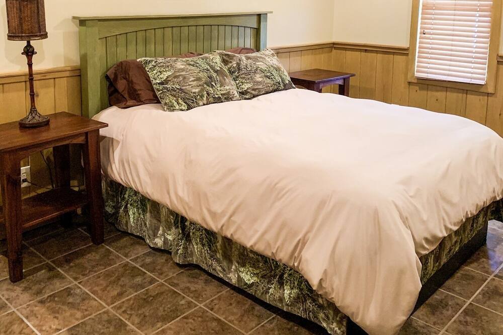 Photo of Bedroom in Edgefield