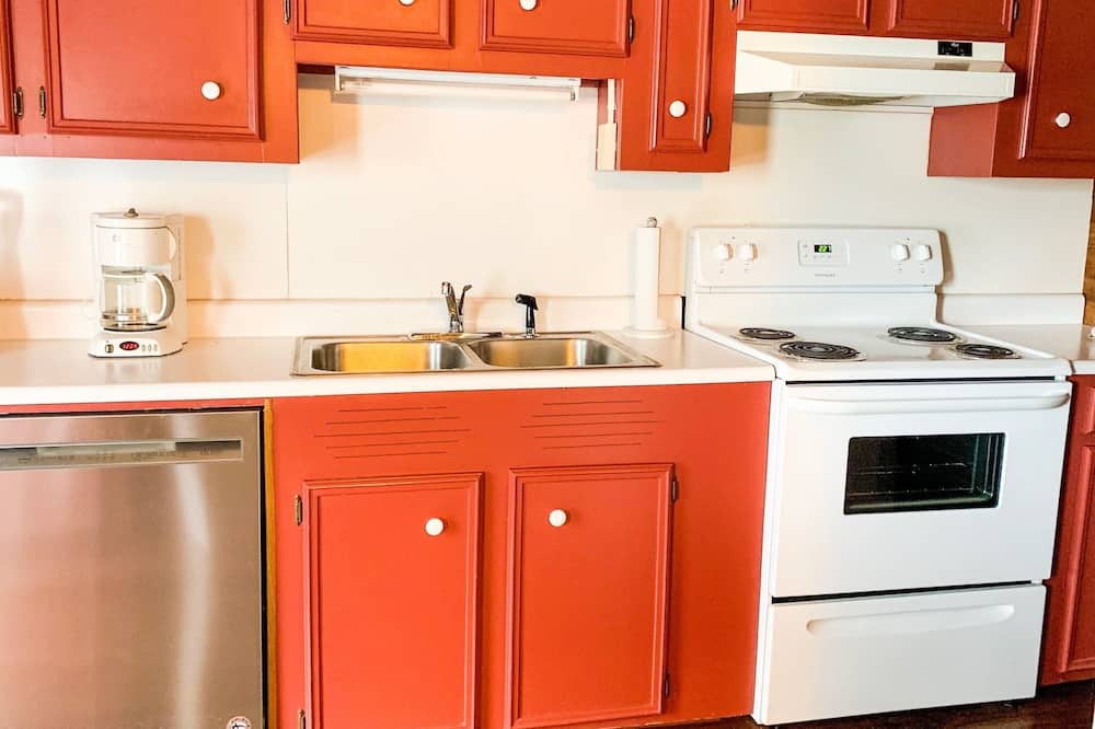 Photo of Kitchen in Edgefield