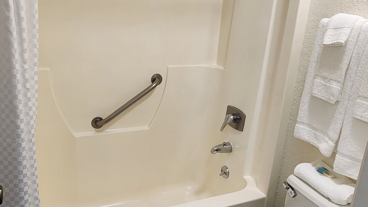 Photo of Bathroom in Laurel
