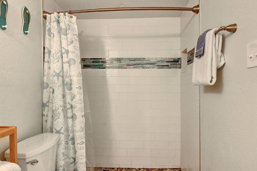 Photo of Bathroom in Port Aransas