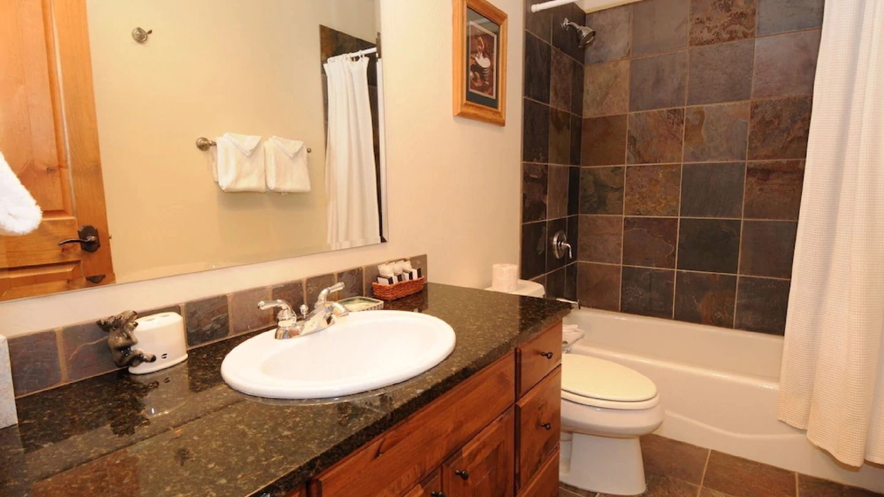 Photo of Bathroom in Big Sky