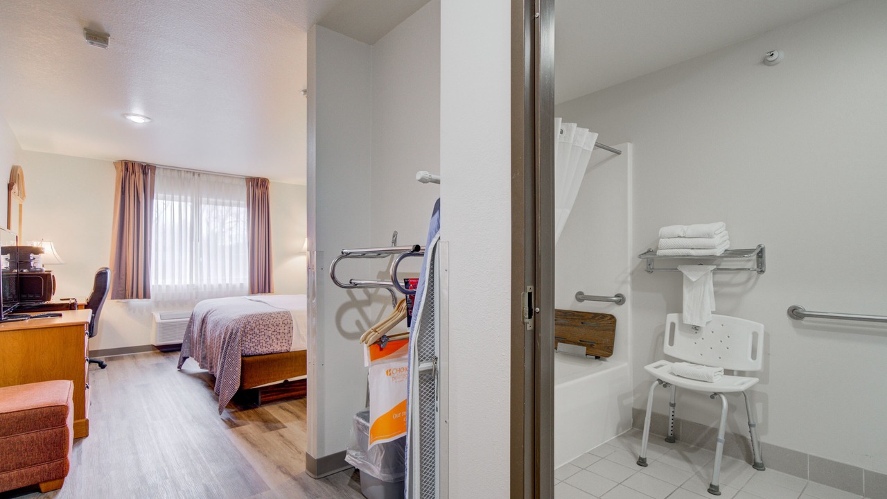 Photo of Bedroom in Livingston