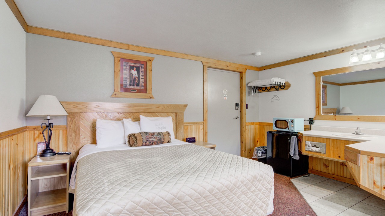 Photo of Bedroom in Livingston