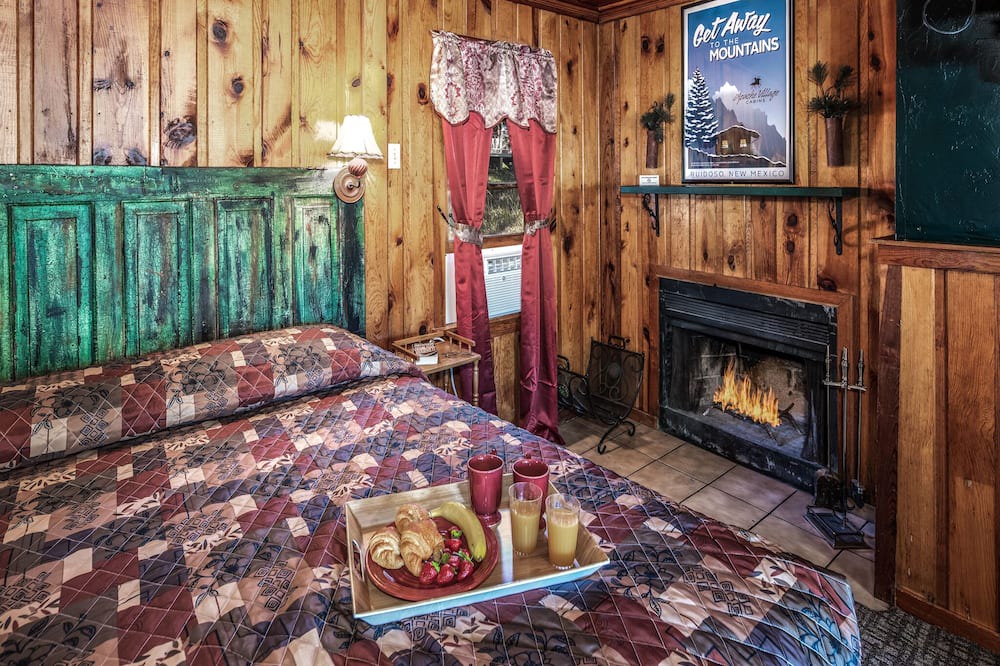 Photo of Livingroom in Ruidoso