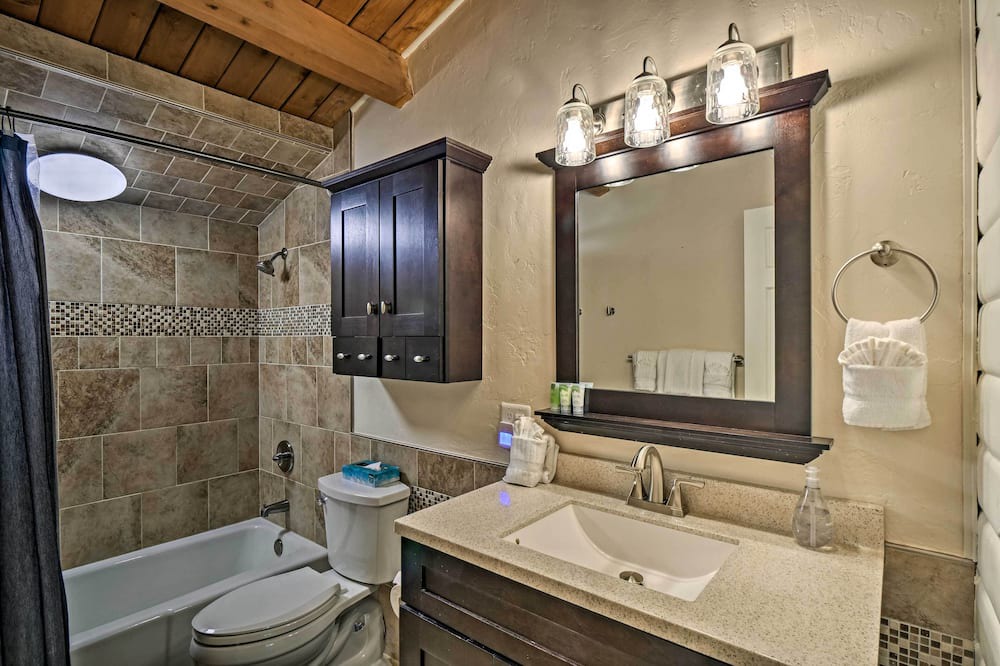 Photo of Bathroom in Blue River