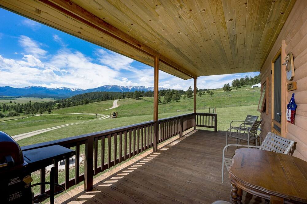 Photo of Patio Balcony in Fishtail