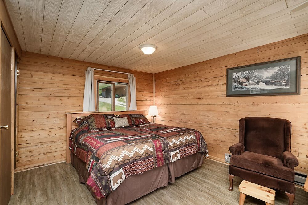 Photo of Bedroom in Fishtail
