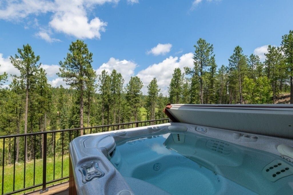 Photo of Outdoor in Benchmark