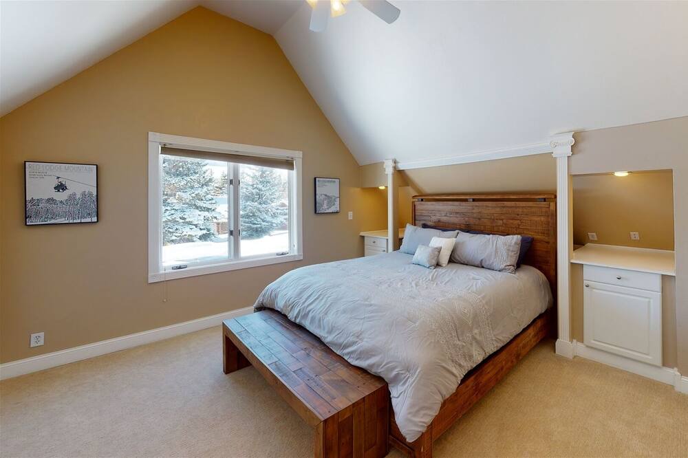 Photo of Bedroom in Red Lodge