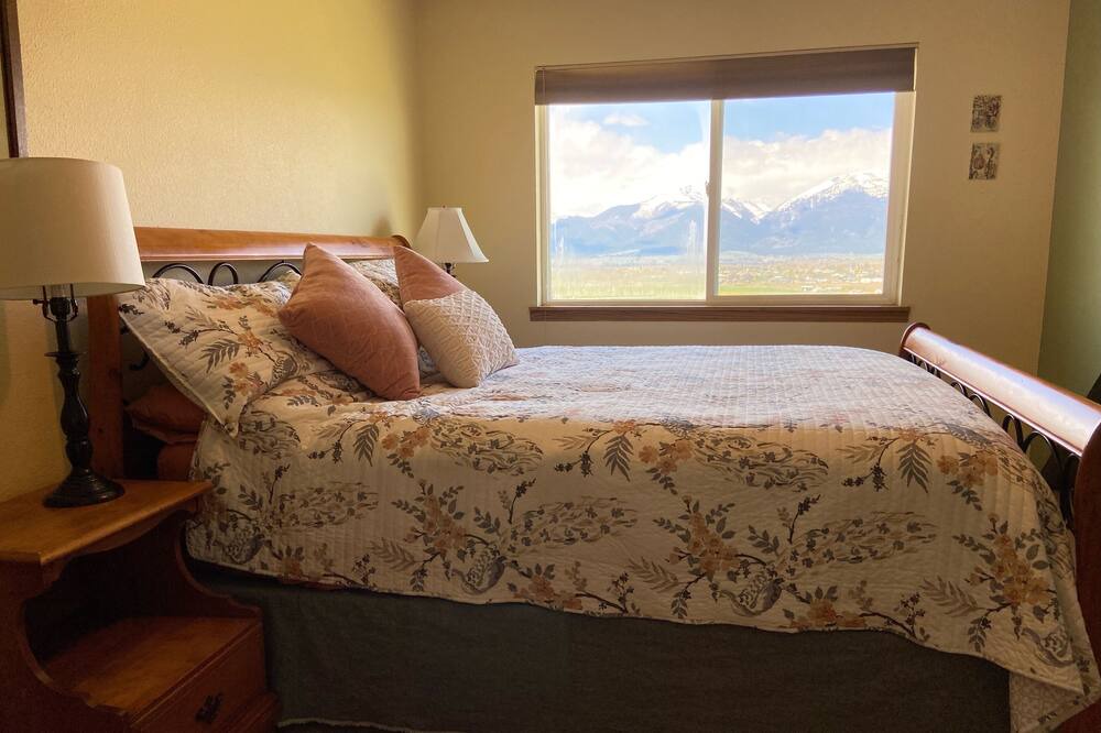 Photo of Bedroom in Stevensville