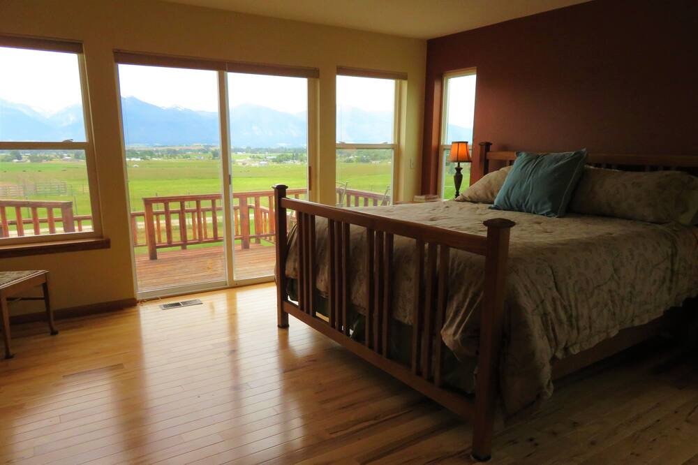 Photo of Patio Balcony in Stevensville