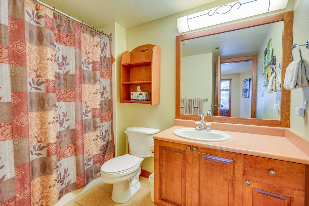 Photo of Bathroom in Salt Lake Mountain Resorts
