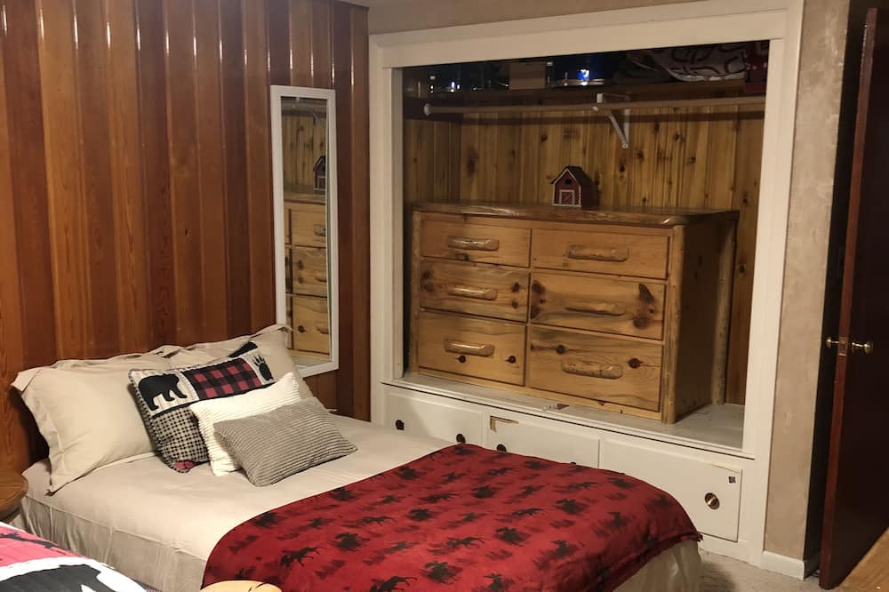 Photo of Bedroom in Polson