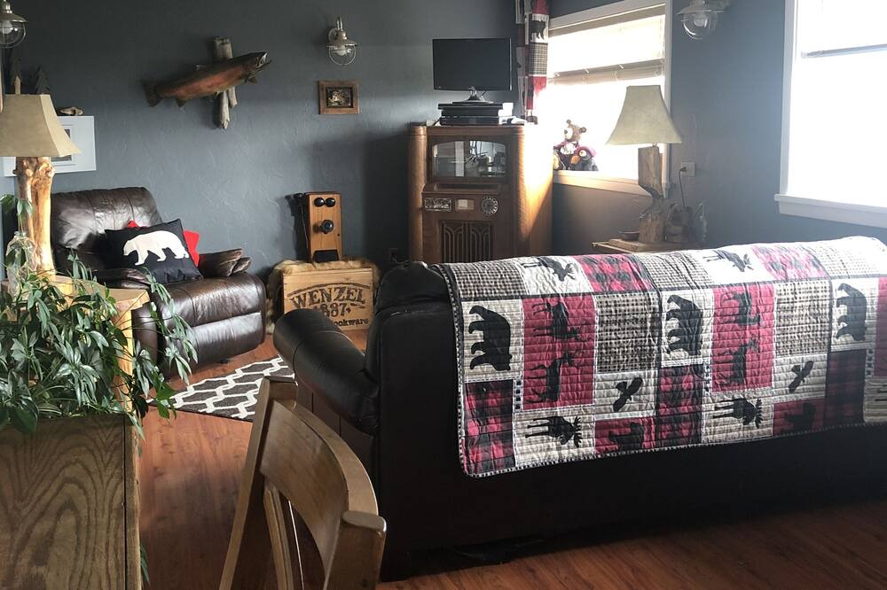 Photo of Bedroom in Polson