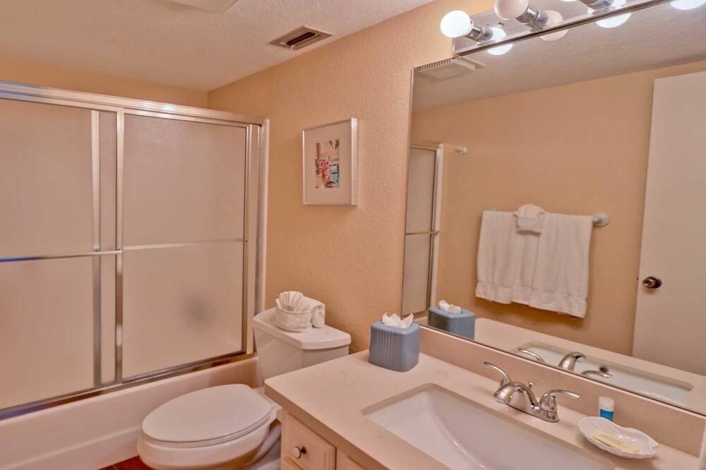 Photo of Bathroom in South Padre Island