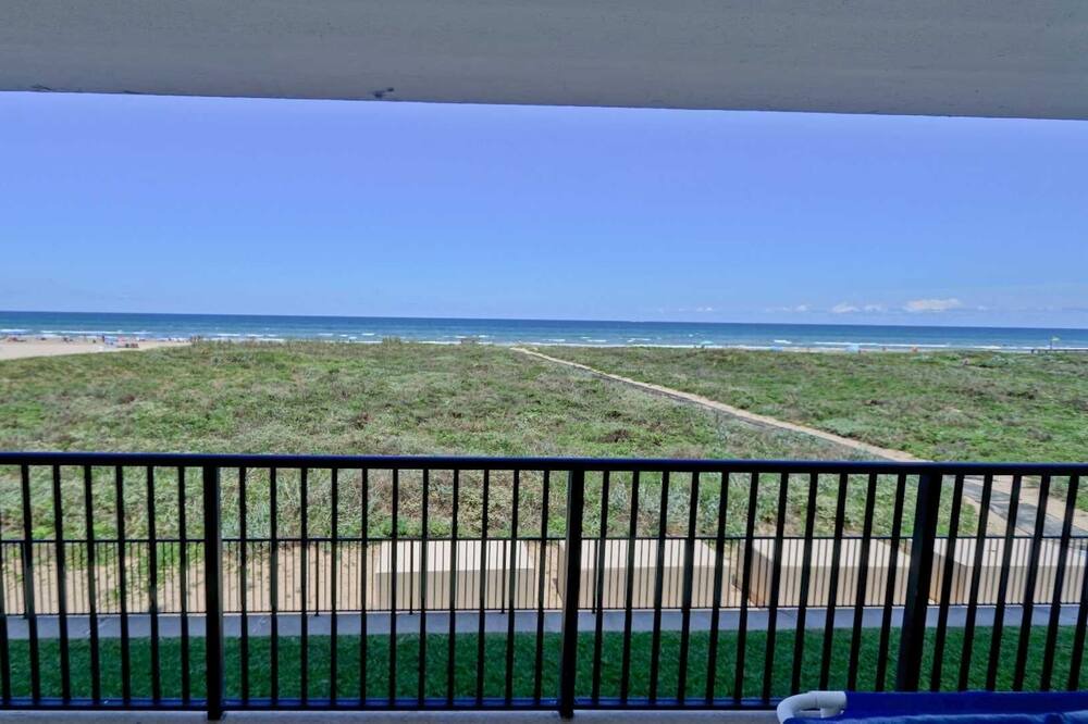 Photo of Patio Balcony in South Padre Island