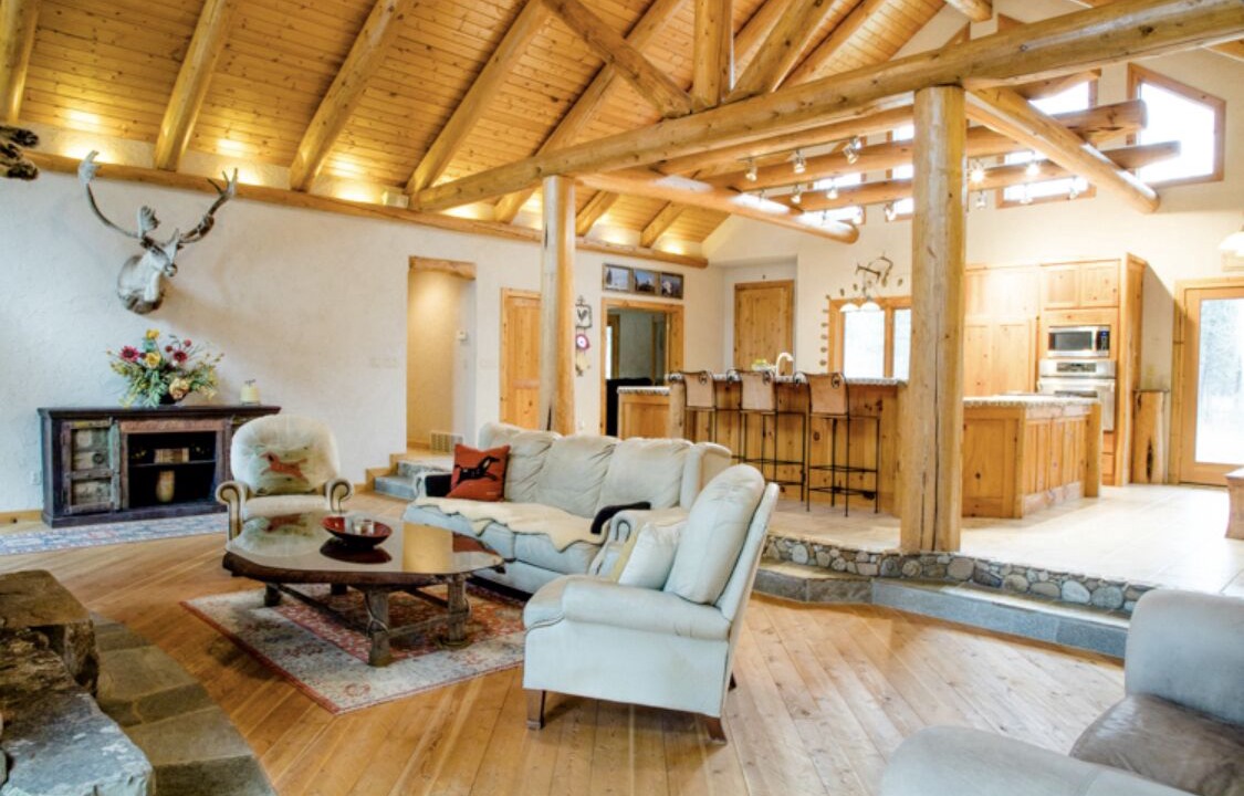 Photo of Livingroom in Grantsdale