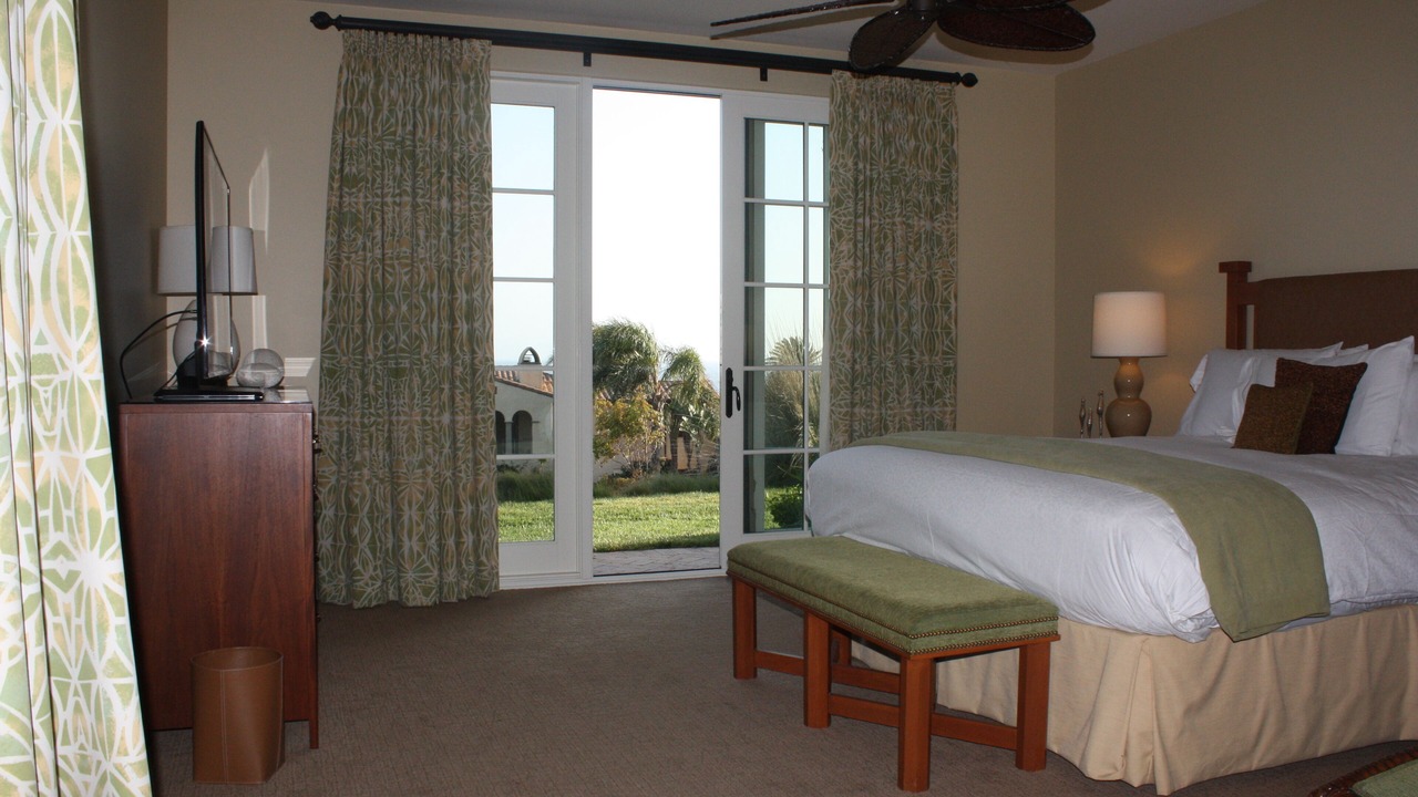 Photo of Bedroom in Rancho Palos Verdes