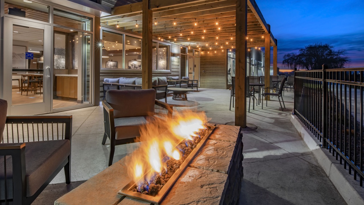 Photo of Patio Balcony in Downtown Klamath Falls