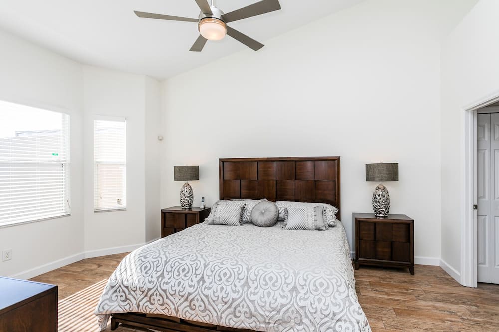 Photo of Others in Lake Davenport Estates