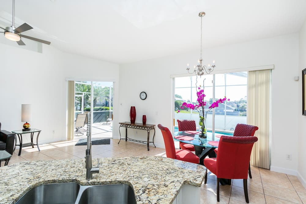 Photo of Others in Lake Davenport Estates