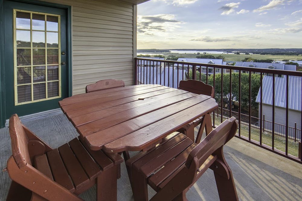 Photo of Patio Balcony in Canyon Lake