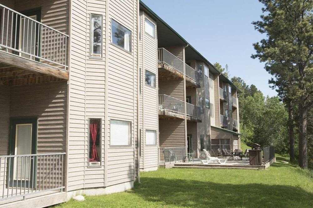 Photo of Outdoor in Lead