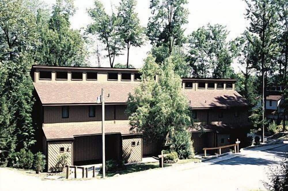 Photo of Others in Treasure Lake
