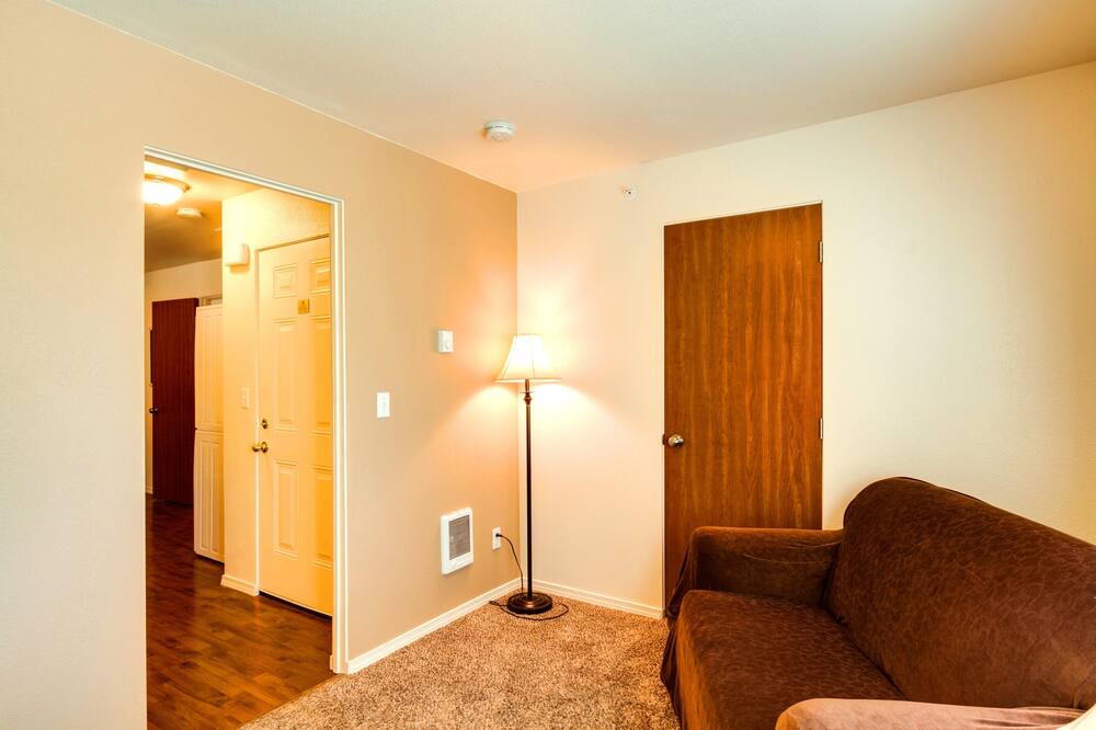 Photo of Livingroom in West Central