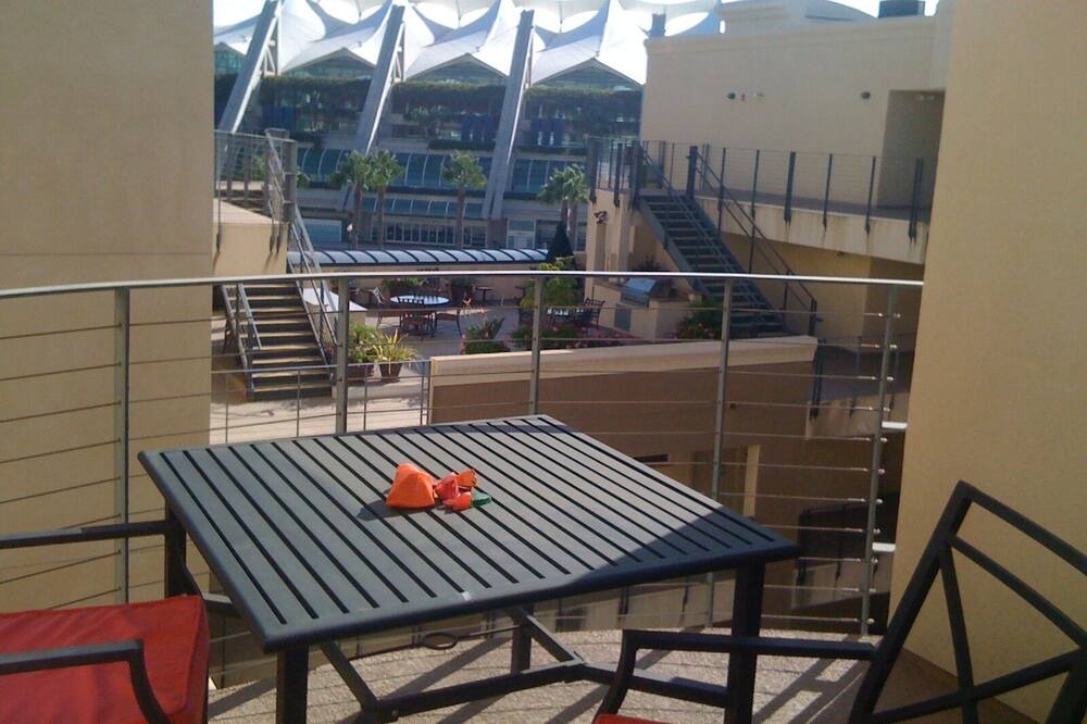 Photo of Patio Balcony in Pacific Terrace
