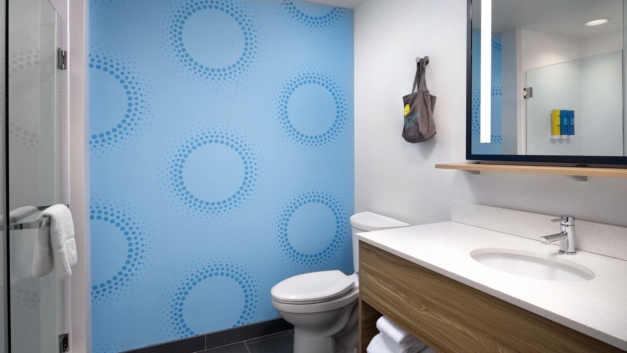 Photo of Bathroom in Babe Denny