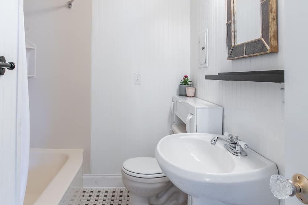 Photo of Bathroom in Maumee
