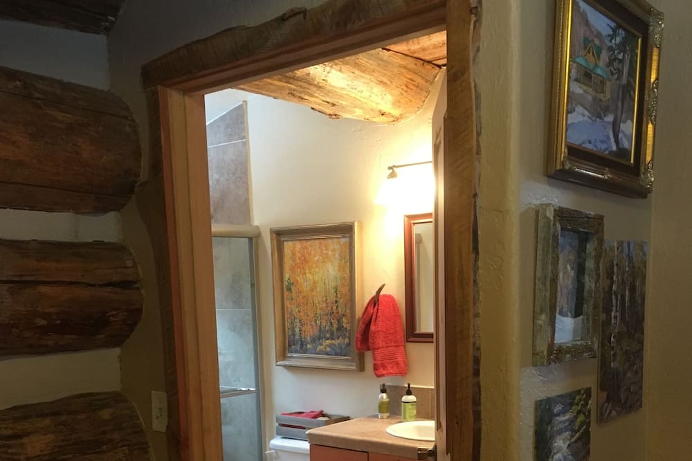 Photo of Bathroom in Afton