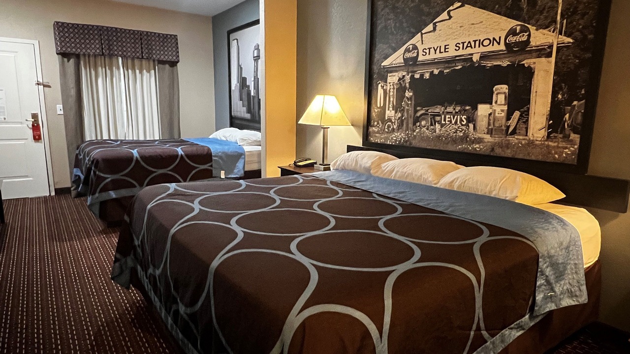 Photo of Bedroom in Center